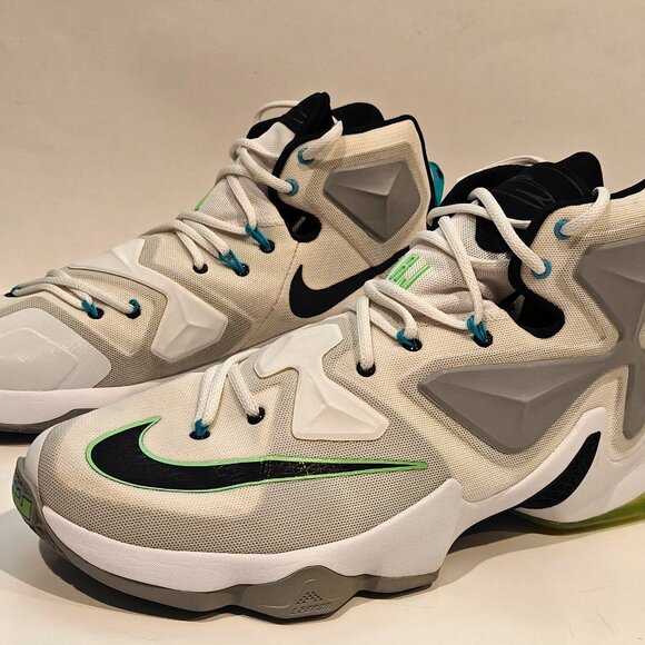 Nike LeBron 13 Command Force 807219-100 2016 Men’s Size 13 White Green Shoes - Picture 4 of 16